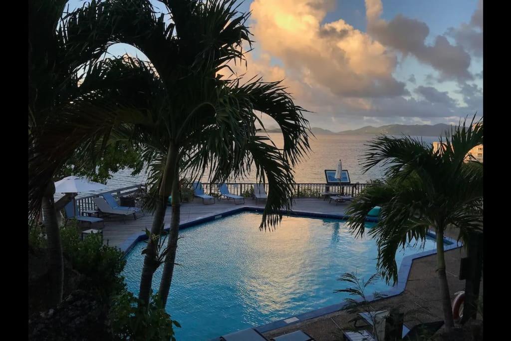 Mermaid Escape - Amazing Views! East End  Экстерьер фото