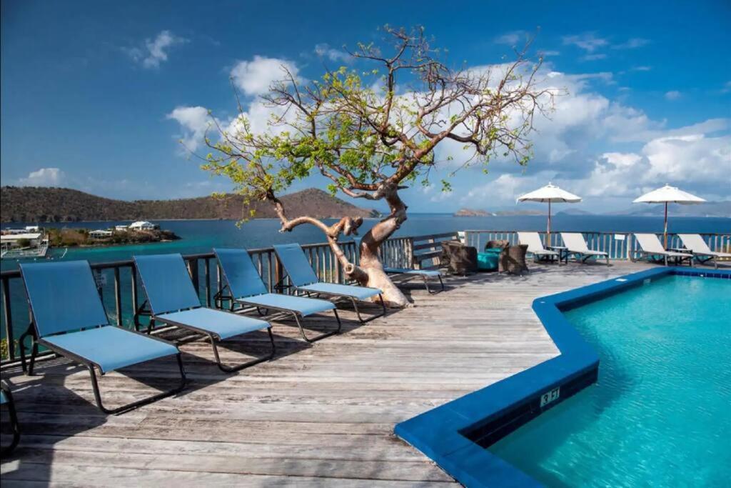 Mermaid Escape - Amazing Views! East End  Экстерьер фото